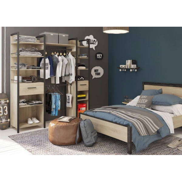 Roupeiro Estilo Industrial