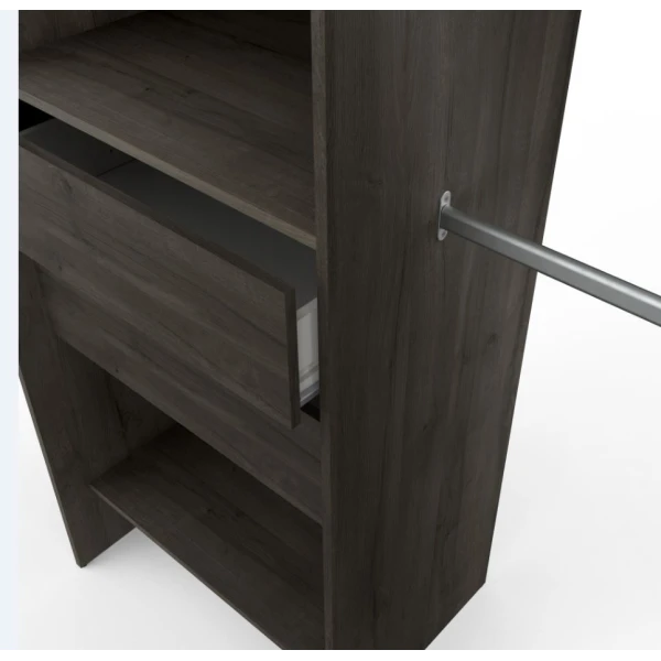 Armario aberto de 192 x 50 cm com 2 barras, 3 gavetas e 9 prateleiras. Grande capacidade de armazenamento.