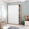 Guarda-roupa com portas deslizantes